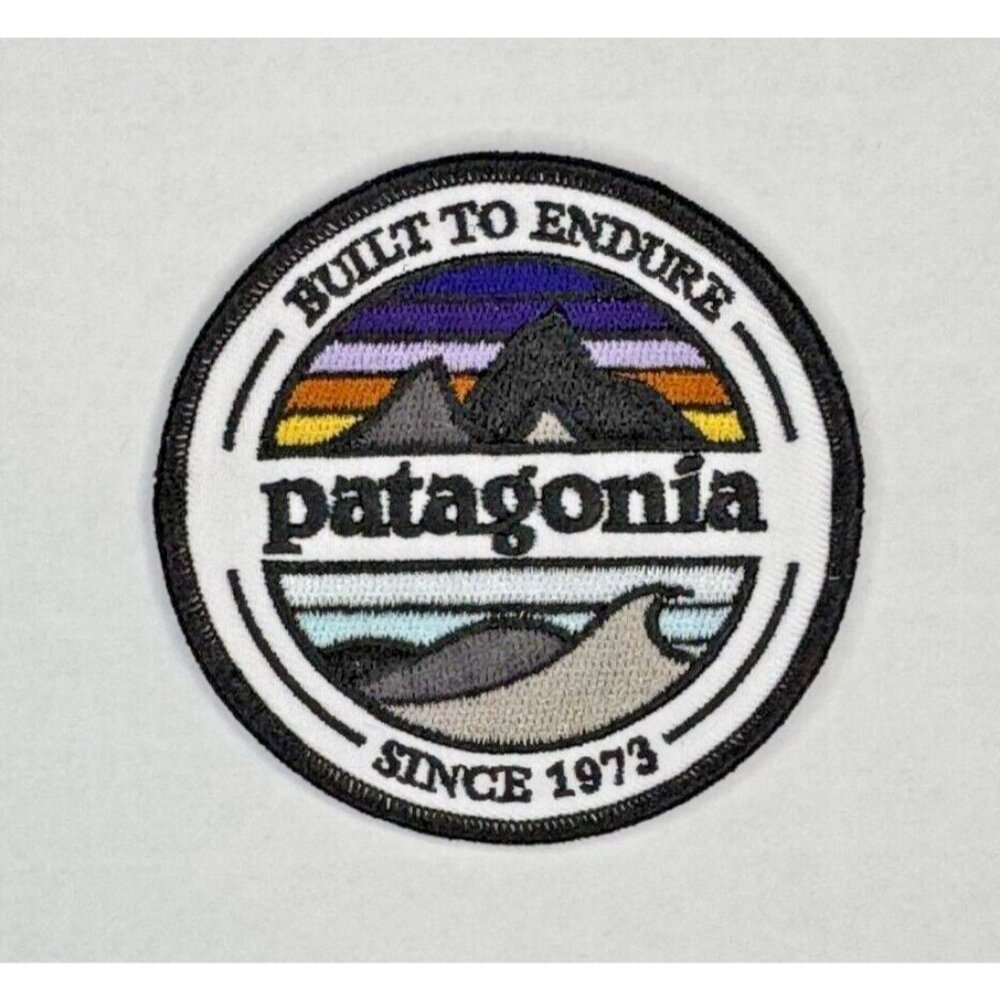 (2) Patagonia Mountains Embroidered 3in Iron / Sew-On Patches - Picture 2 of 6